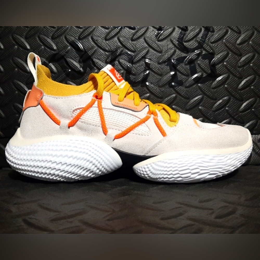 UA Curry, Under Armour /Nike Christmas